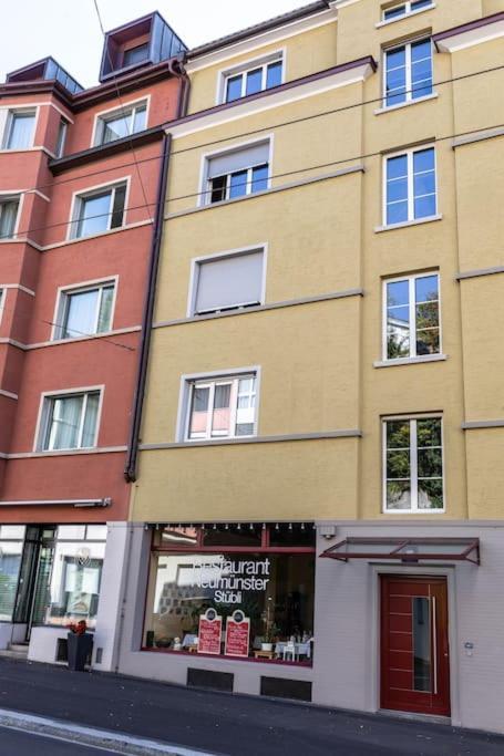 Executive 1 Bedroom Flat, City Center Zurich Bagian luar foto